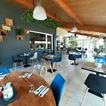 Alpesi faház Zecamping 4 Familial Avec Pataugeoire Et Jacuzzi
