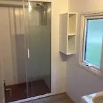 Zecamping 4 Etoiles Familial Avec Pataugeoire Et Jacuzzi *
