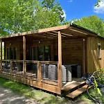 Zecamping 4 Familial Avec Pataugeoire Et Jacuzzi Coulon