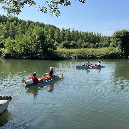 Zecamping 4 Etoiles Familial Avec Pataugeoire Et Jacuzzi Domek alpejski Coulon