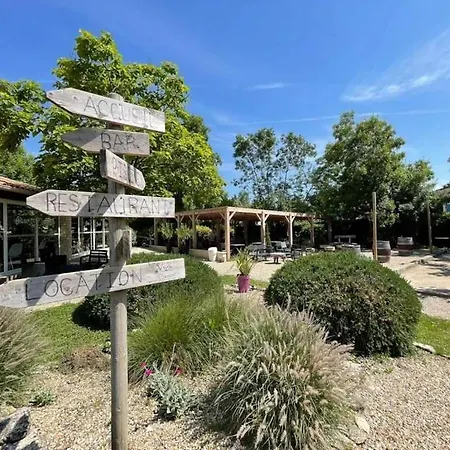 Camping 4 étoiles - Piscine - Eehefh Coulon