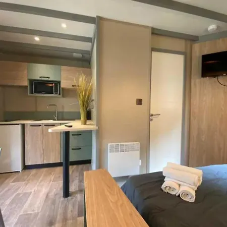 4 étoiles - Piscine - Eehefh *