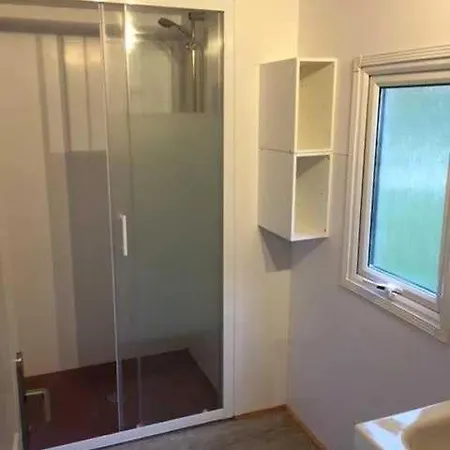 Zecamping 4 Etoiles Familial Avec Pataugeoire Et Jacuzzi *