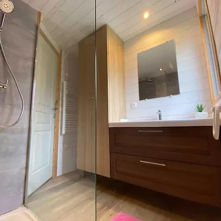 Domek alpejski Zecamping 4 Etoiles Familial Avec Pataugeoire Et Jacuzzi *