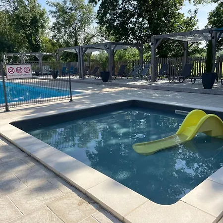 4 étoiles - Piscine - Eehefh Camping *