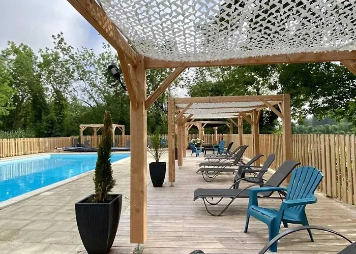 Camping 4 étoiles - Piscine - Eehefh Coulon