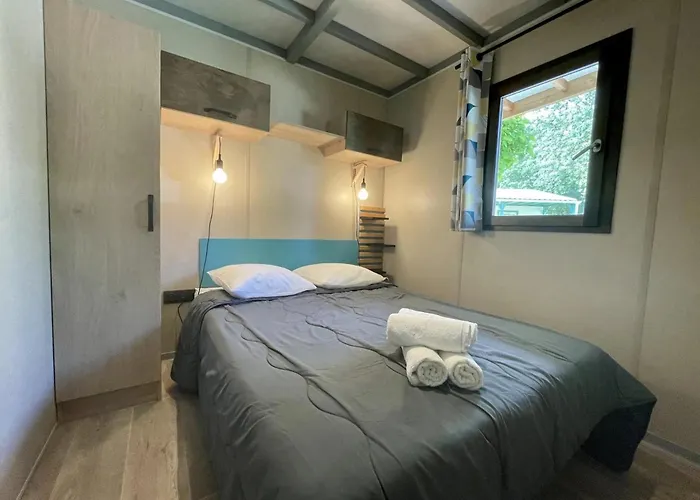 4 étoiles - Piscine - Eehefh Camping *