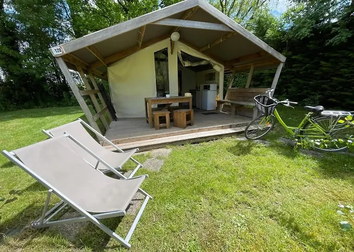 Camping 4 étoiles - Piscine - Eehefh *