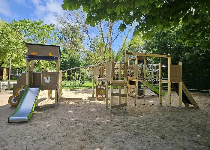 Camping 4 étoiles - Piscine - Eehefh *