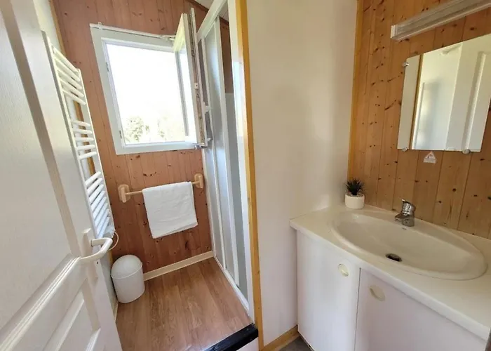 Camping 4 étoiles - Piscine - Eehefh Coulon