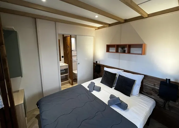 4 étoiles - Piscine - Eehefh