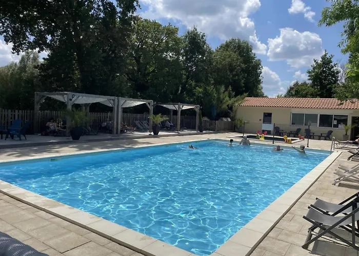 4 étoiles - Piscine - Eehefh Camping *
