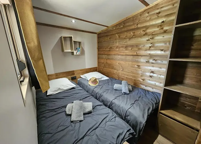 4 étoiles - Piscine - Eehefh * Coulon