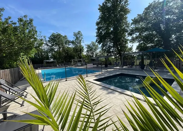 4 étoiles - Piscine - Eehefh Camping Coulon